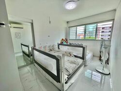 Blk 260 Jurong East Street 24 (Jurong East), HDB 5 Rooms #474394431